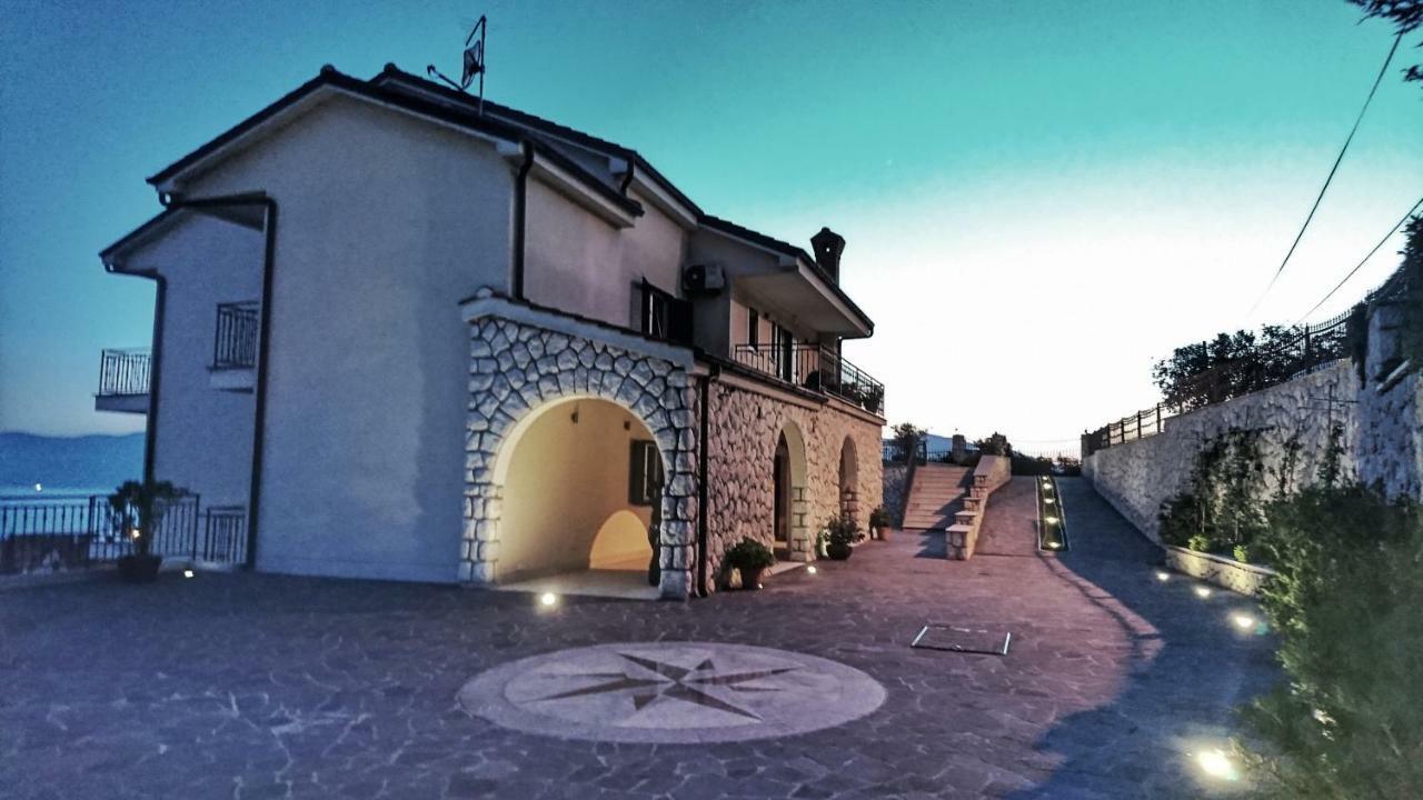 Studio Apartment "Brigita",Parking With Gate Rijeka Exterior photo